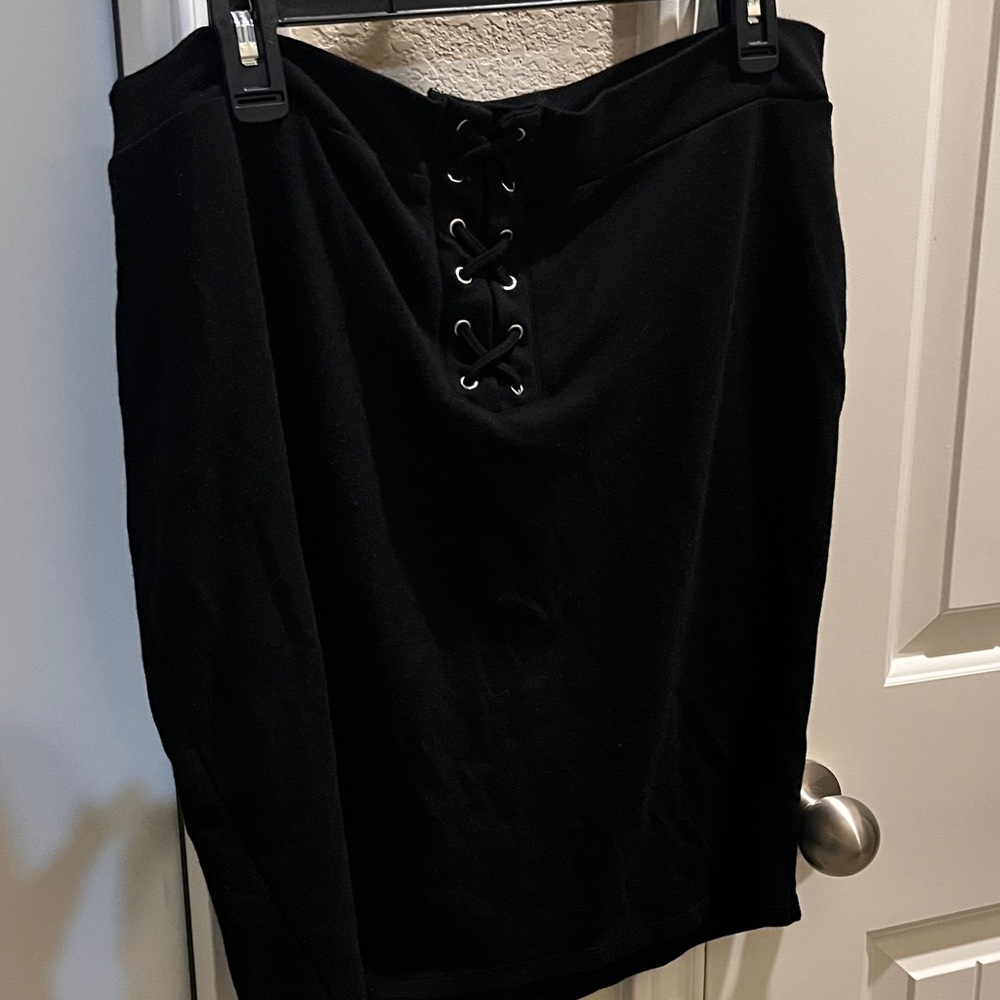 Charlotte Russe Black Lace-Up Pencil Skirt